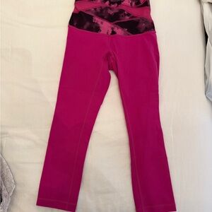 Lululemon wunder under crop high rise size 4 leggings
